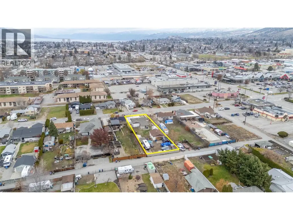 52 Okanagan Avenue W, Penticton